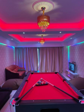 Mercu Summer Suite KLCC with Karaoke & Pool Table